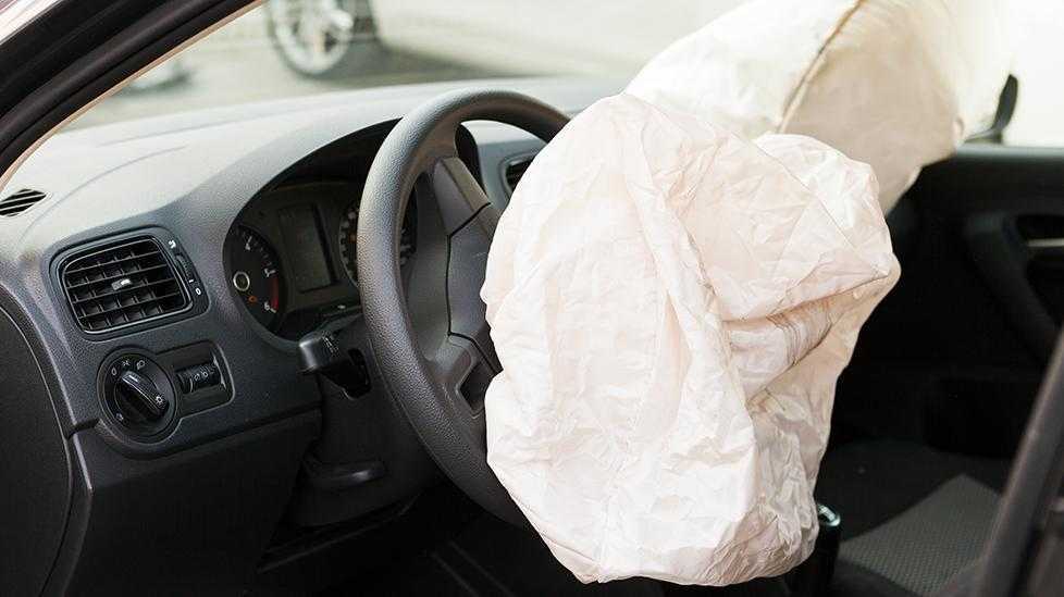 Что делать, если загорелась лампочка системы airbag?