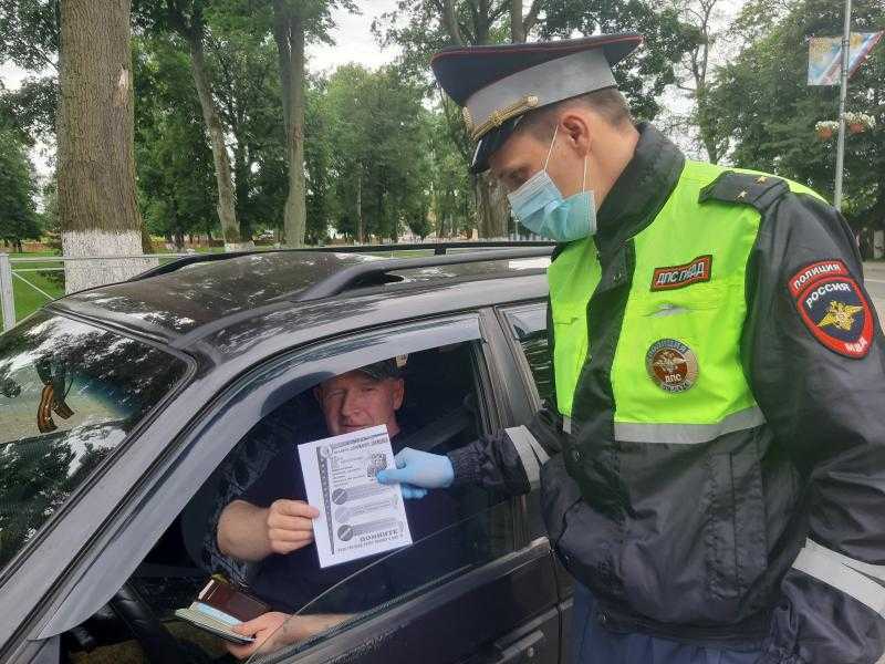 5 ошибок при встрече с инспектором гибдд, которые водителям привили блогеры