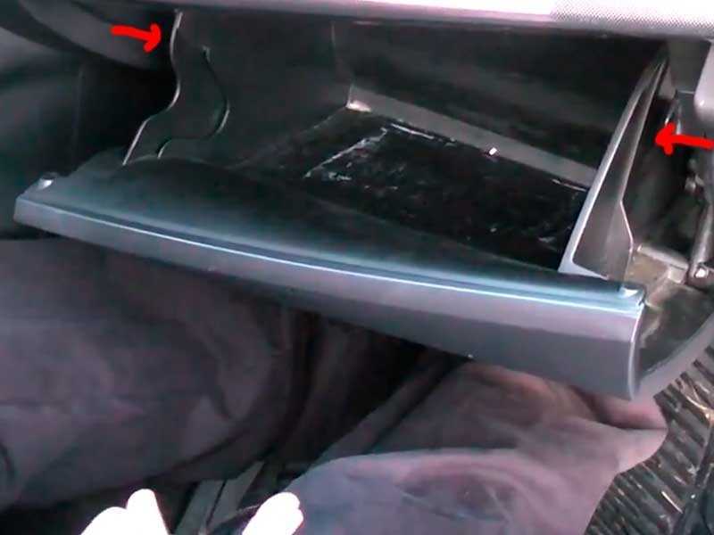 Замена салонного фильтра mitsubishi lancer 9