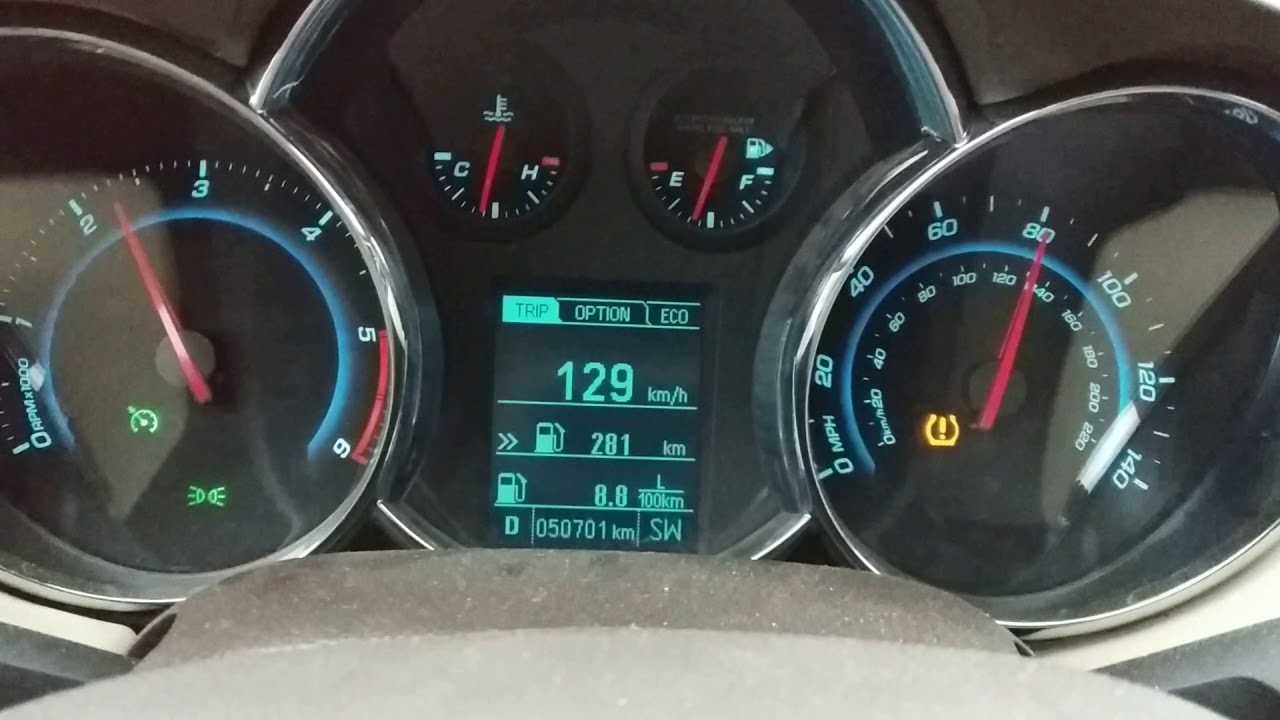 Какой шевроле круз лучше купить на 1.6 или 1.8 л?