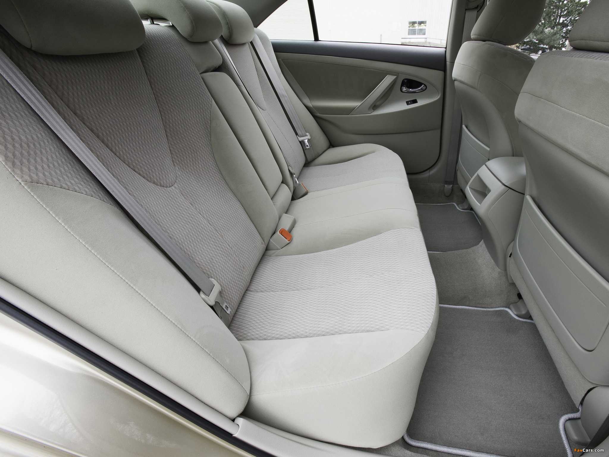 Радиатор camry 40