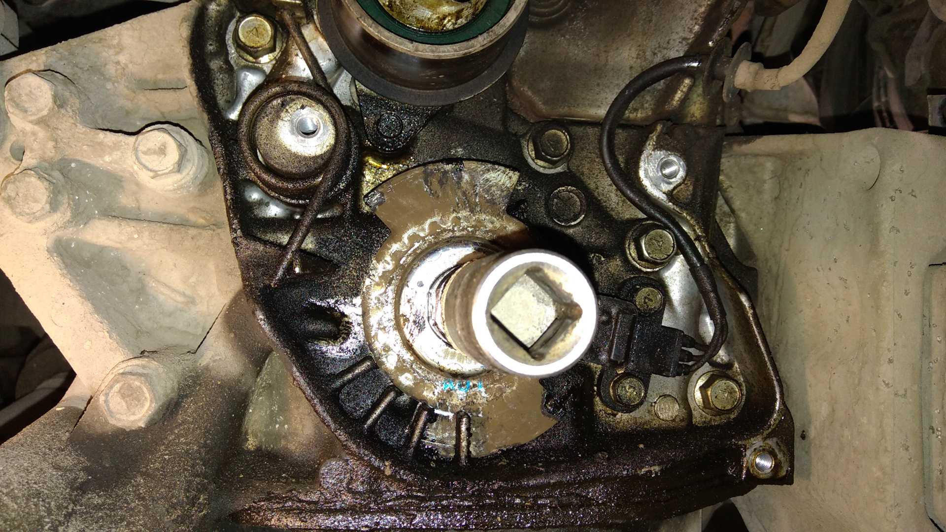 Помпа lancer 10