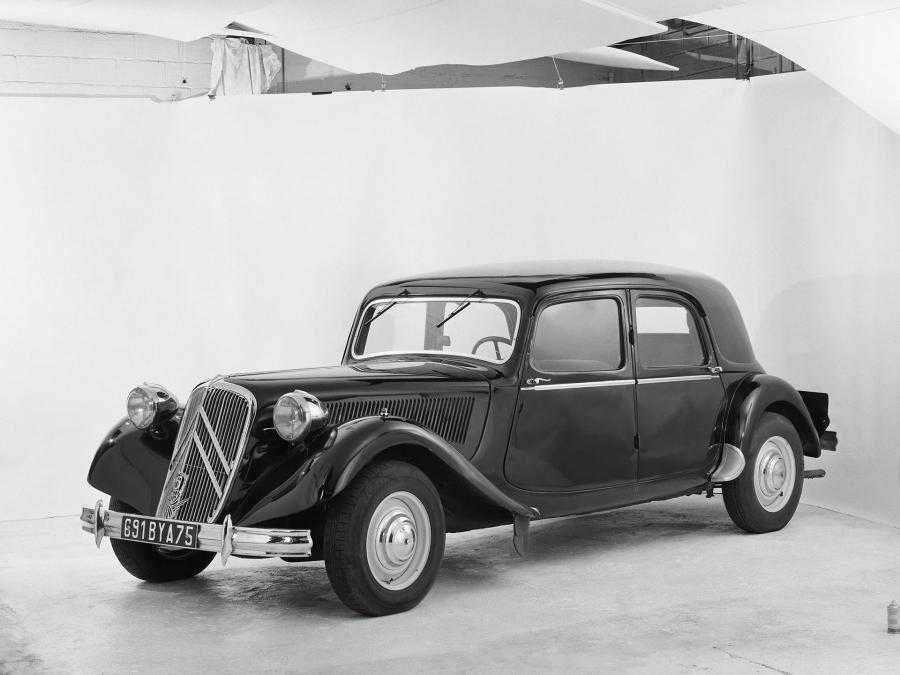 Citroen traction avant: эпохальный французский автомобиль