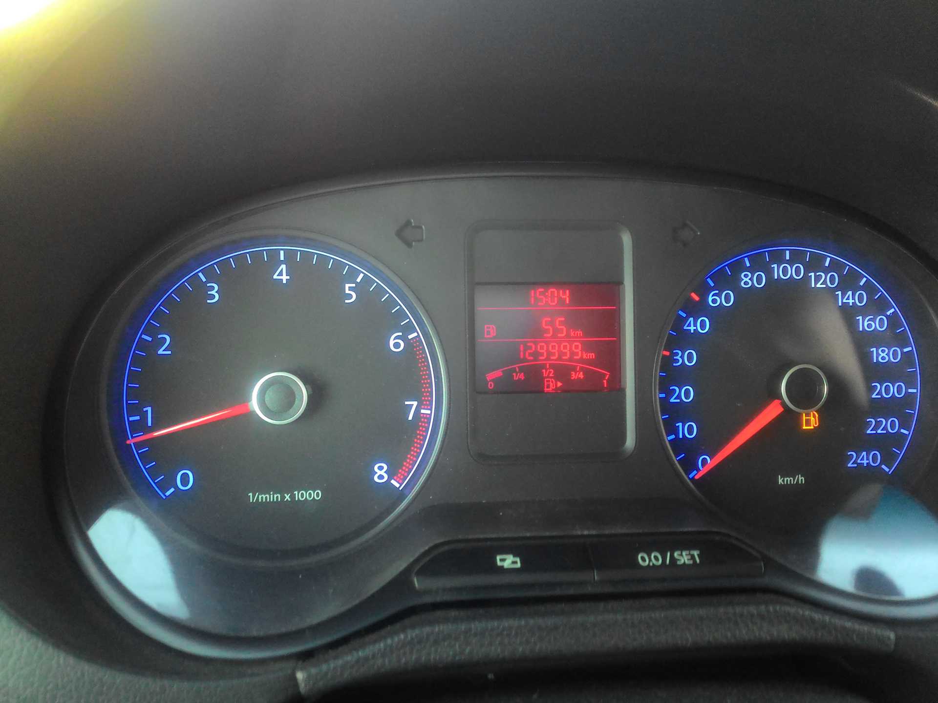 Снятие и установка комбинации приборов на vw polo sedan