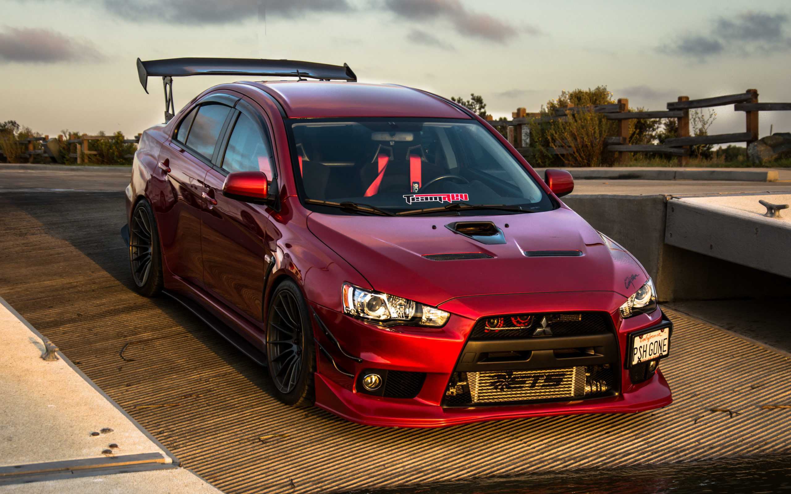 Mitsubishi lancer evolution 10 (мицубиси лансер эволюшн 10)