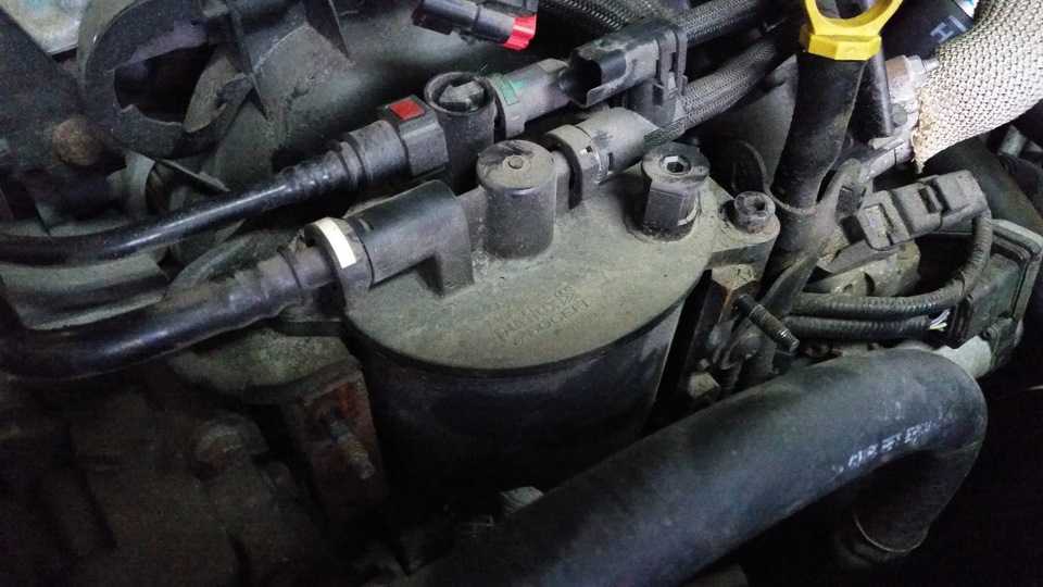 Форд мондео 4 двигатель 1 6 замена топливного фильтра